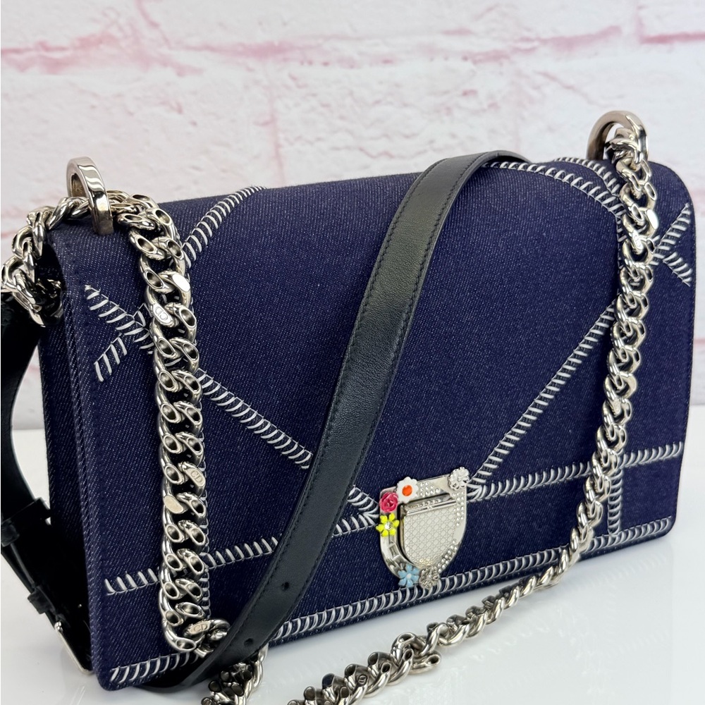 Christian Dior Denim Quilted Diorama Floral Spring Flap Bag - Picture 2 of 15
